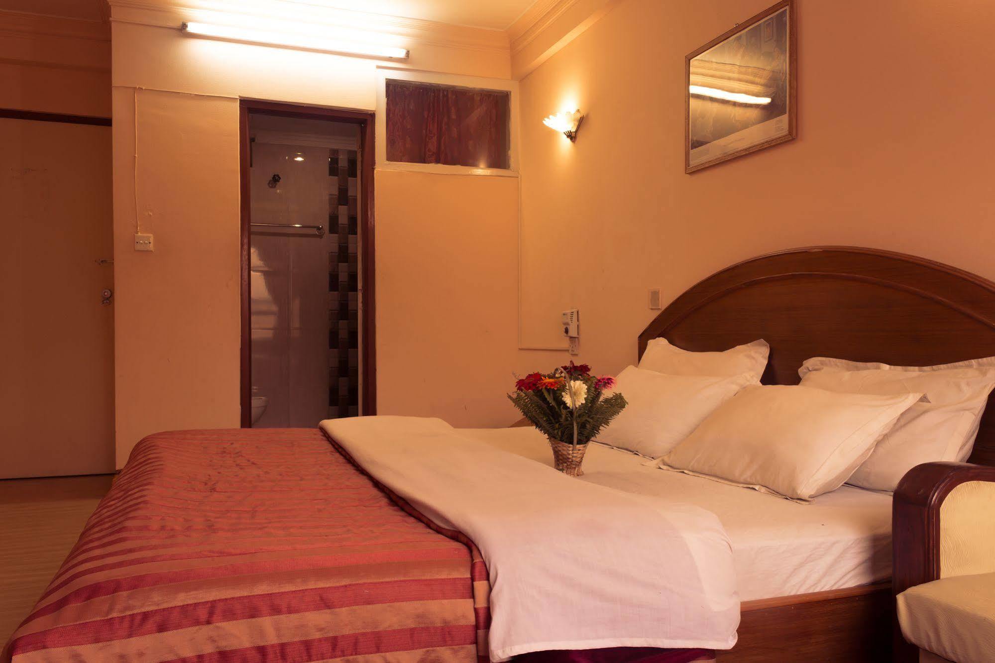 Hotel Kamal Kathmandu Exteriör bild