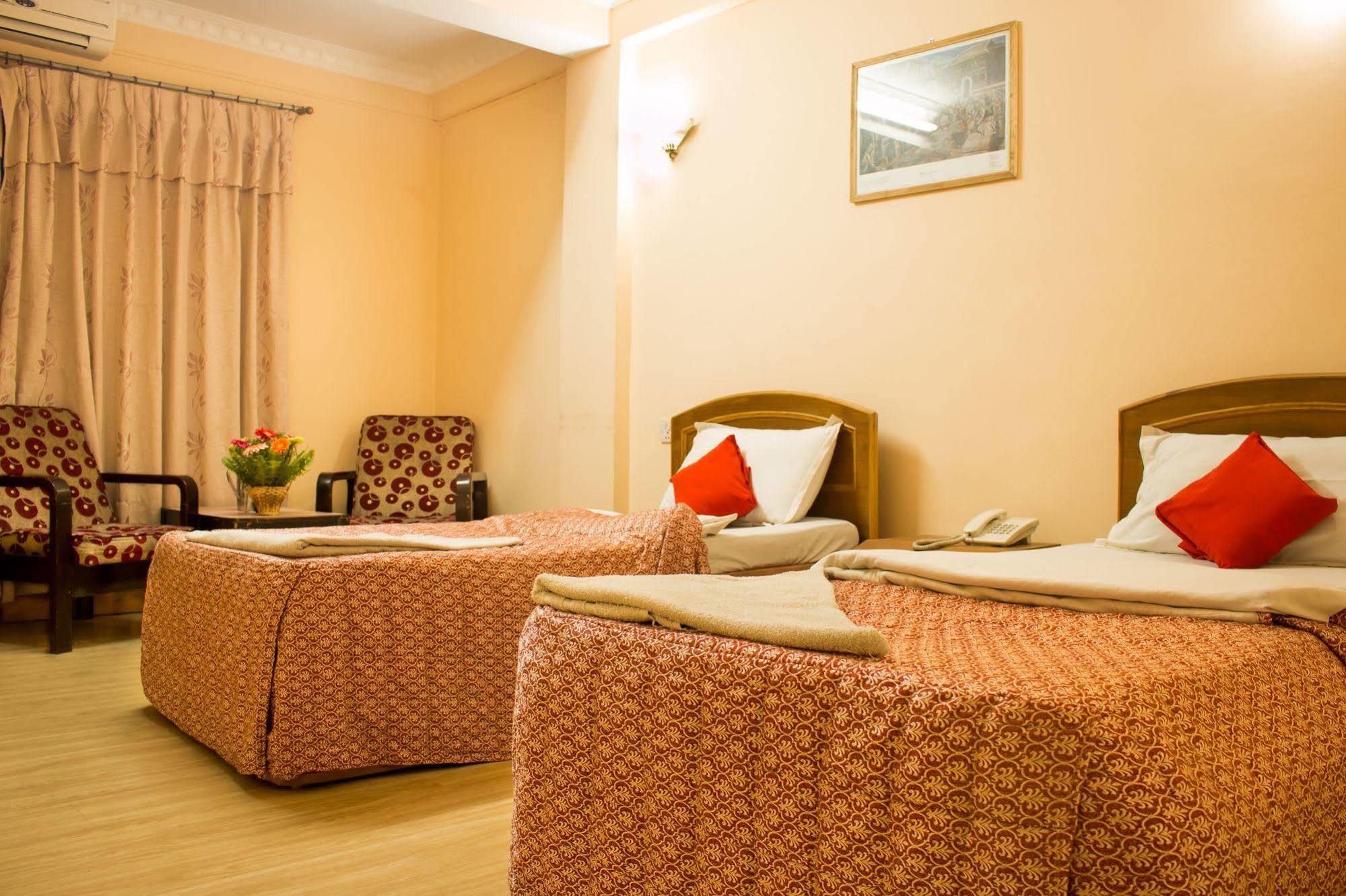Hotel Kamal Kathmandu Exteriör bild